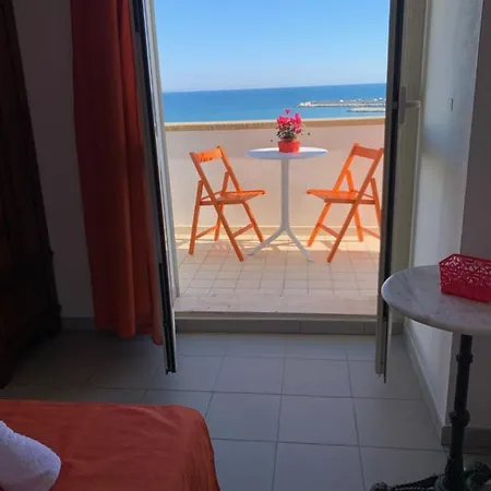 La Bussola Guest house Porto Palo