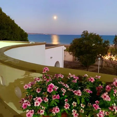 Guest house La Bussola Porto Palo